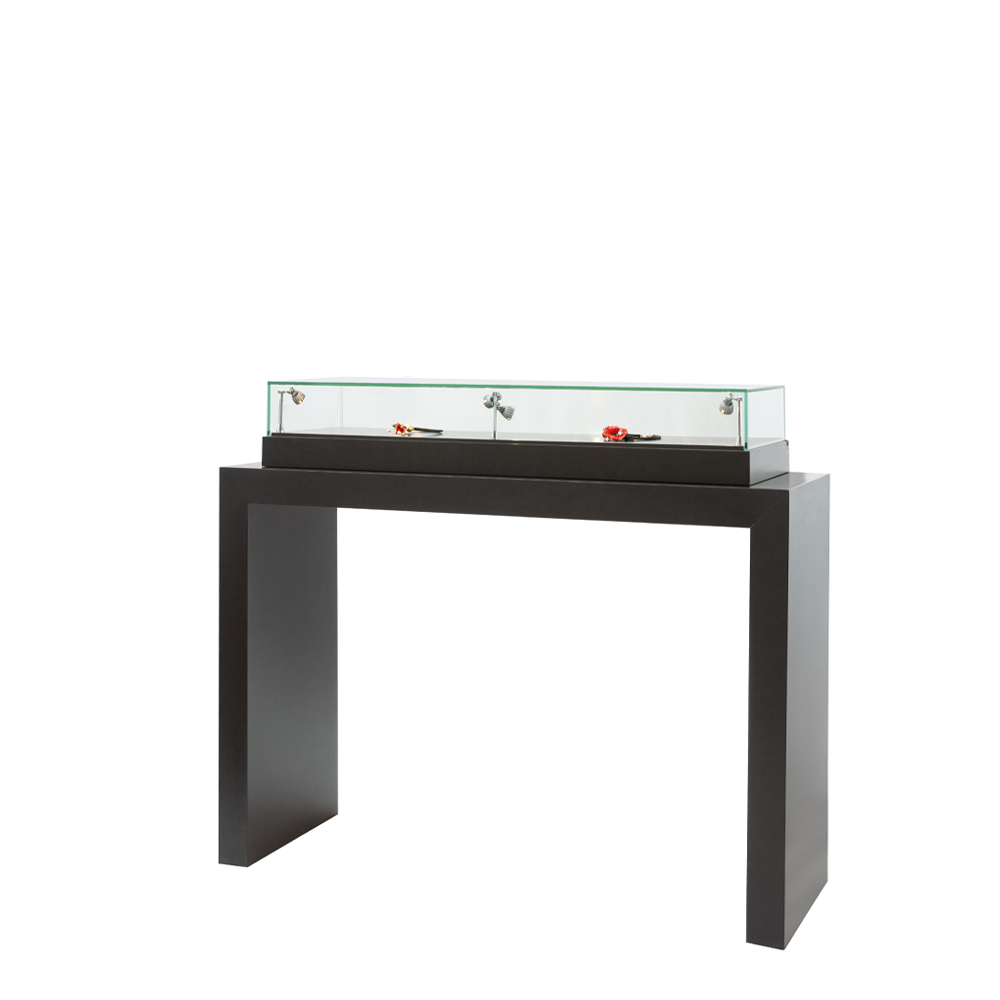 Mietvitrinen von Vitrinen & Service Florian Langenbrunner: Tischvitrine dark counter topcase 150